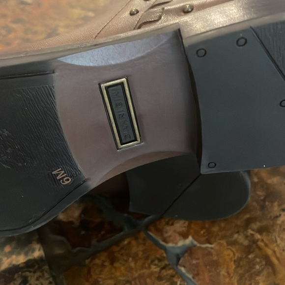 Gianni Bini boots - Picture 4 of 4